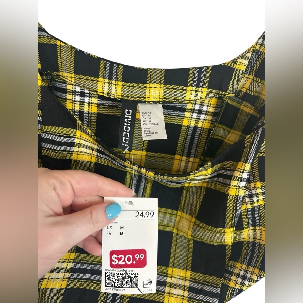 H&M Divided Yellow & Black Plaid Jumper Dress Stretch Womens Sz Medium NWT - Picture 4 of 10